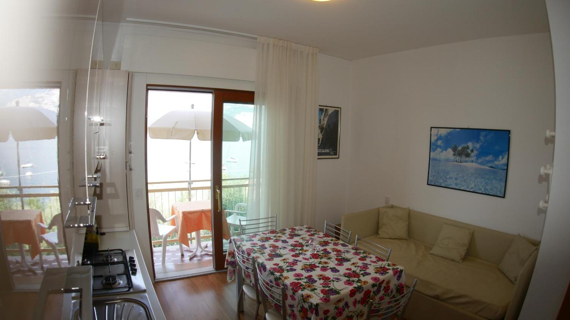 Residence Casa Maria Assenza di Brenzone Eksteriør bilde